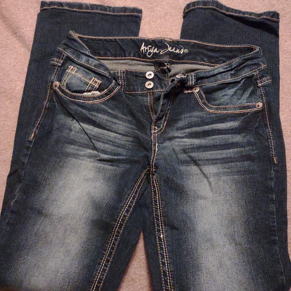 Ariya jeans, NWOT